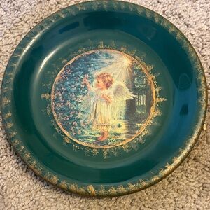 Vintage Green Plate with Angel Artwork